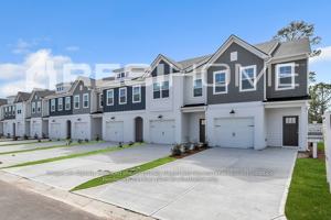 featured image of 27 Southport Cir