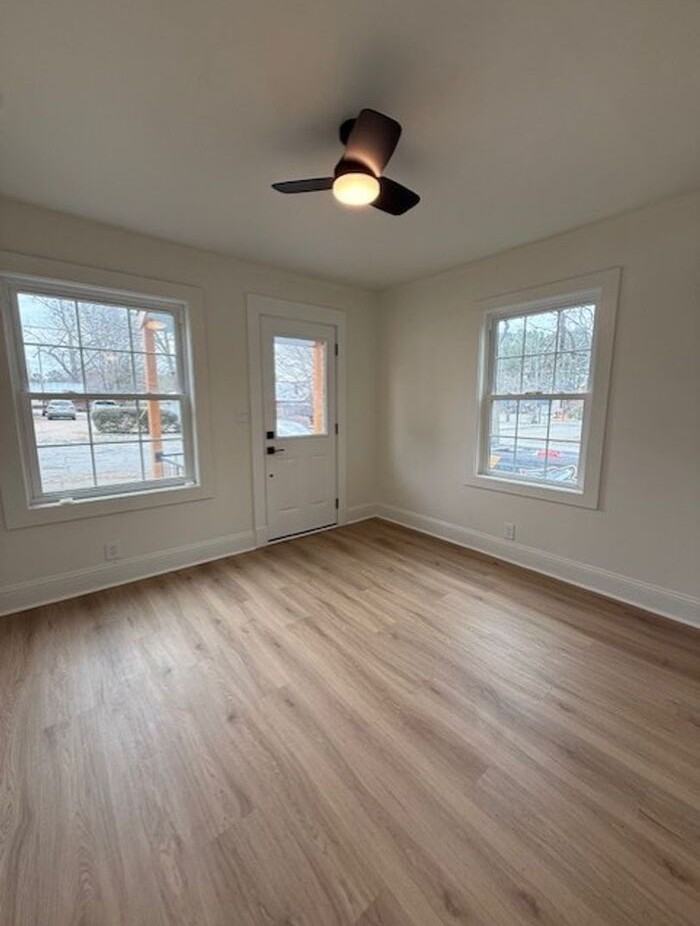 103 Broughton St - Photo 2 of 15