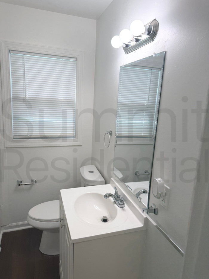 639 Wagner Cir - Photo 6 of 9