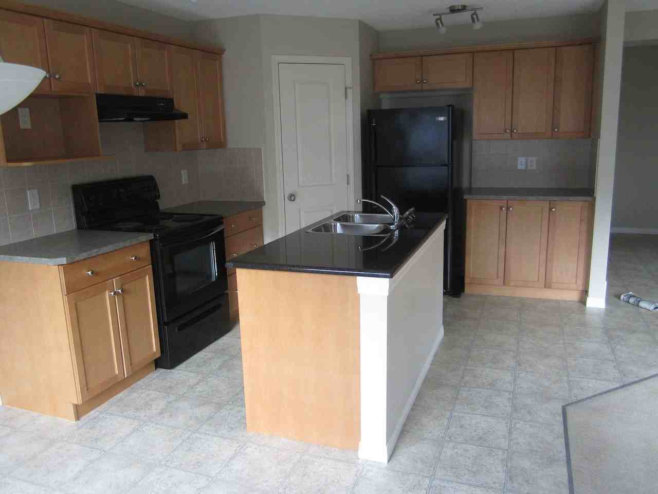 106 Ranch Ridge Crt - Photo 2 of 9