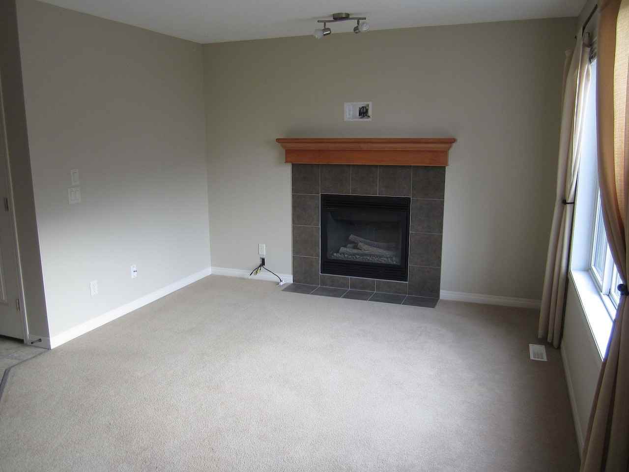 106 Ranch Ridge Crt - Photo 4 of 9