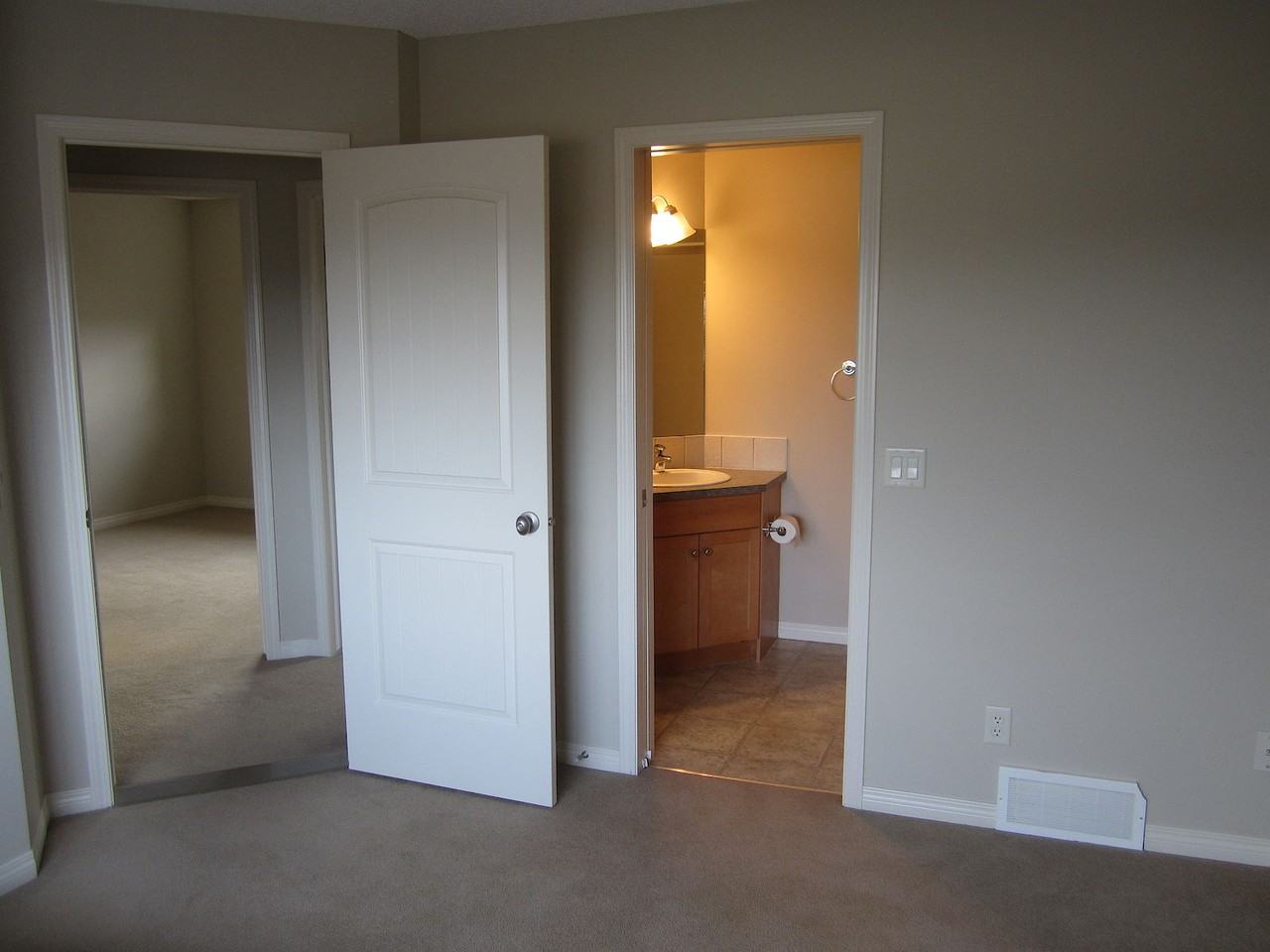 106 Ranch Ridge Crt - Photo 6 of 9