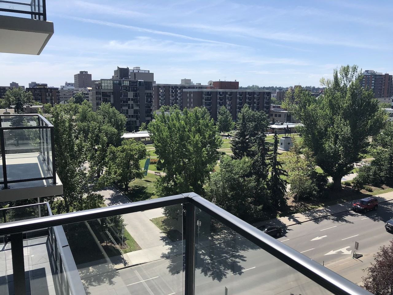 310 12 Ave Sw - Photo 6 of 23