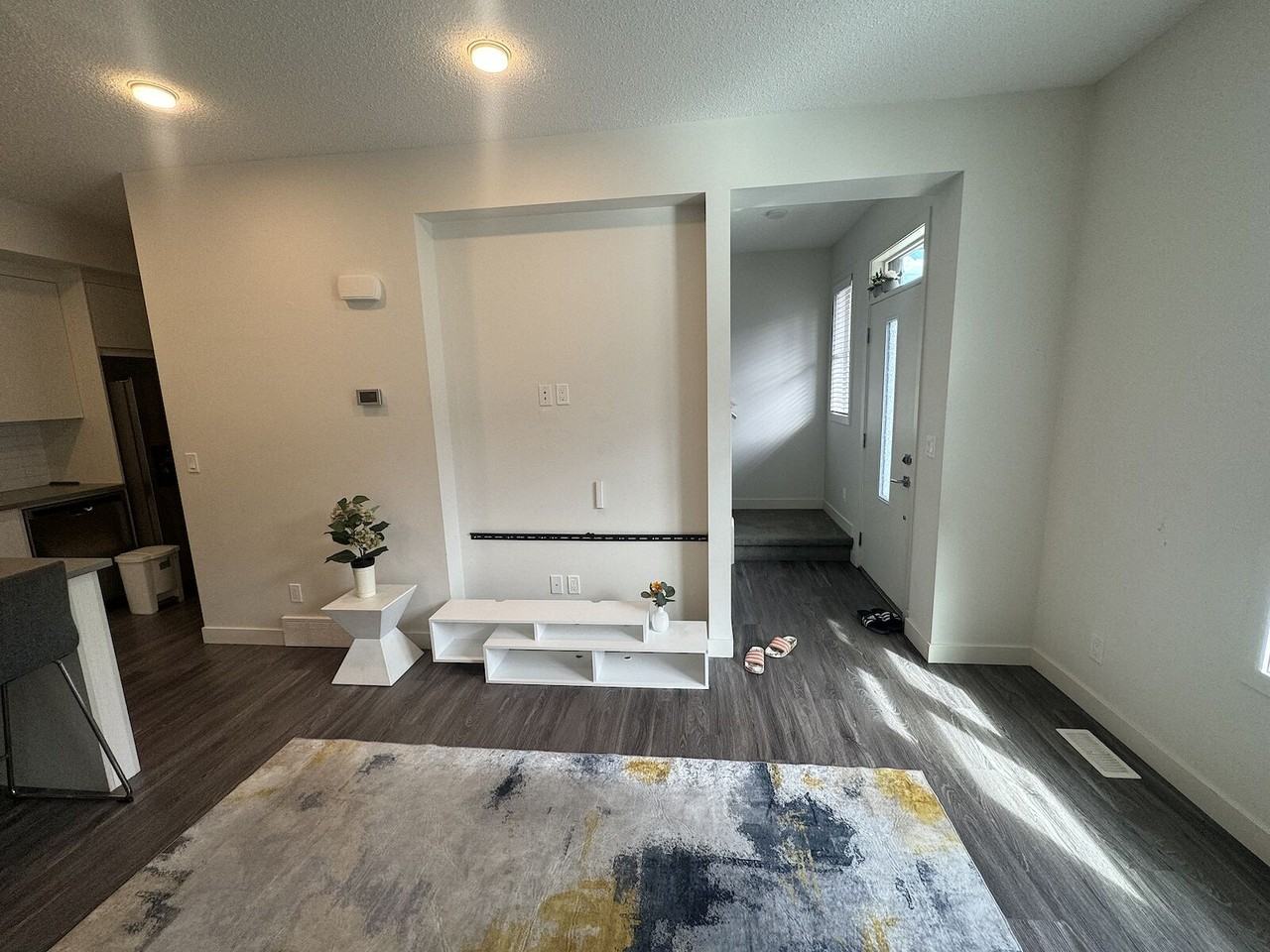 100 Walgrove Crt Se - Photo 7 of 27