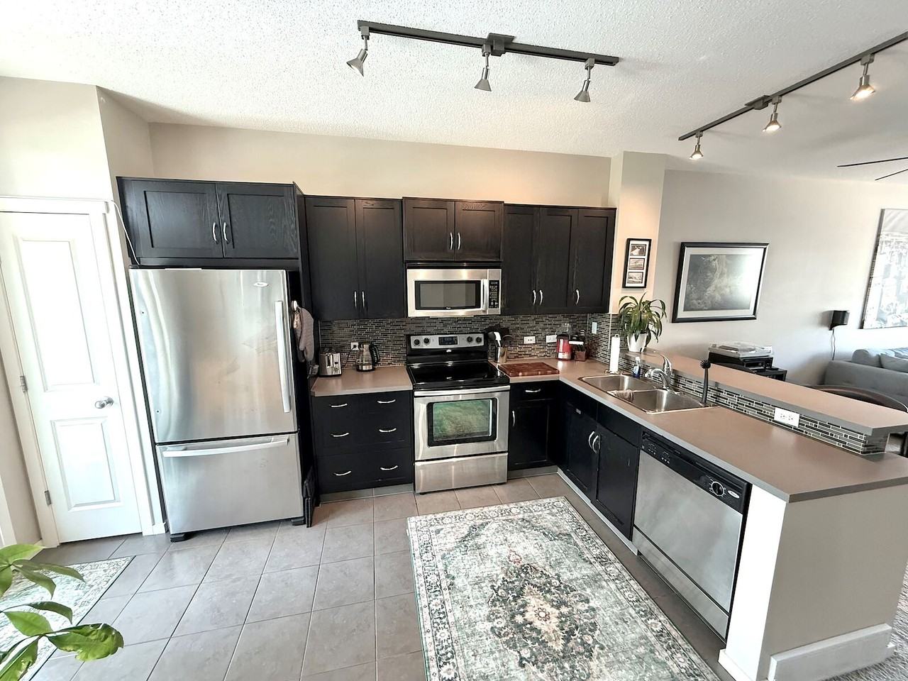 125 - 125 Panatella Way Northwest - Photo 4 of 20