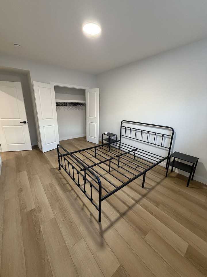 49 Royston Way Nw - Photo 4 of 9