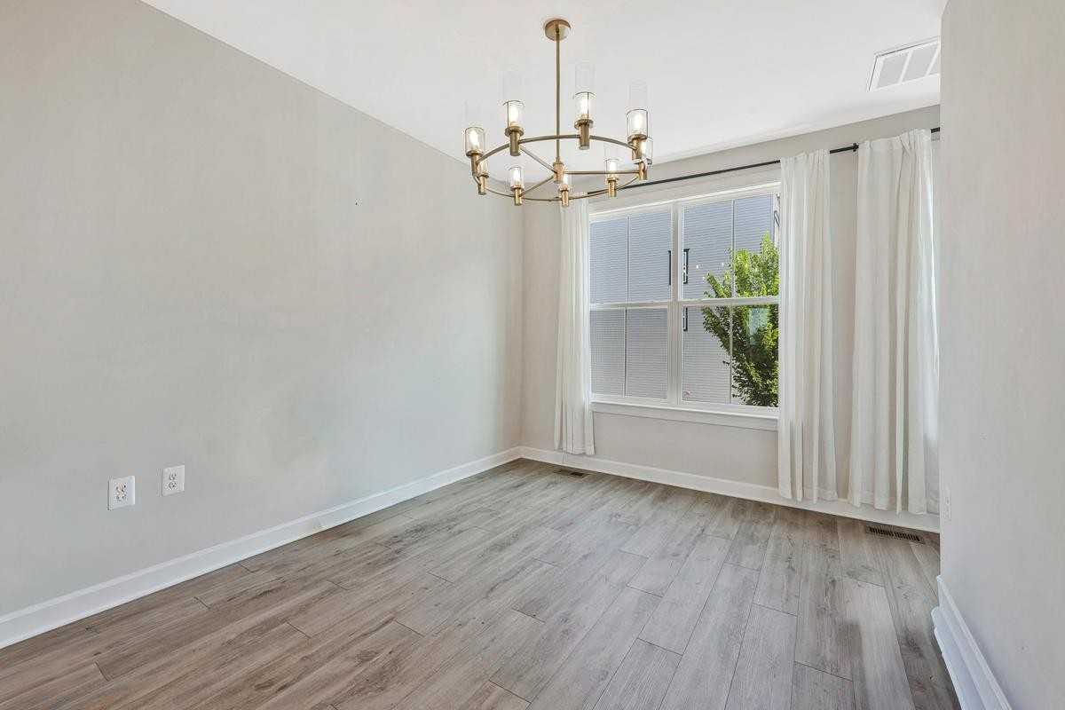 2820 Dart Dr #NA - Photo 6 of 31