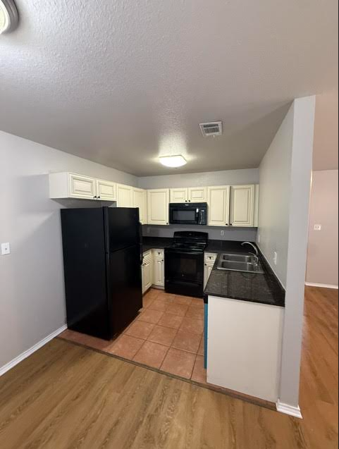 702 Claremont Pkwy #A - Photo 2 of 8