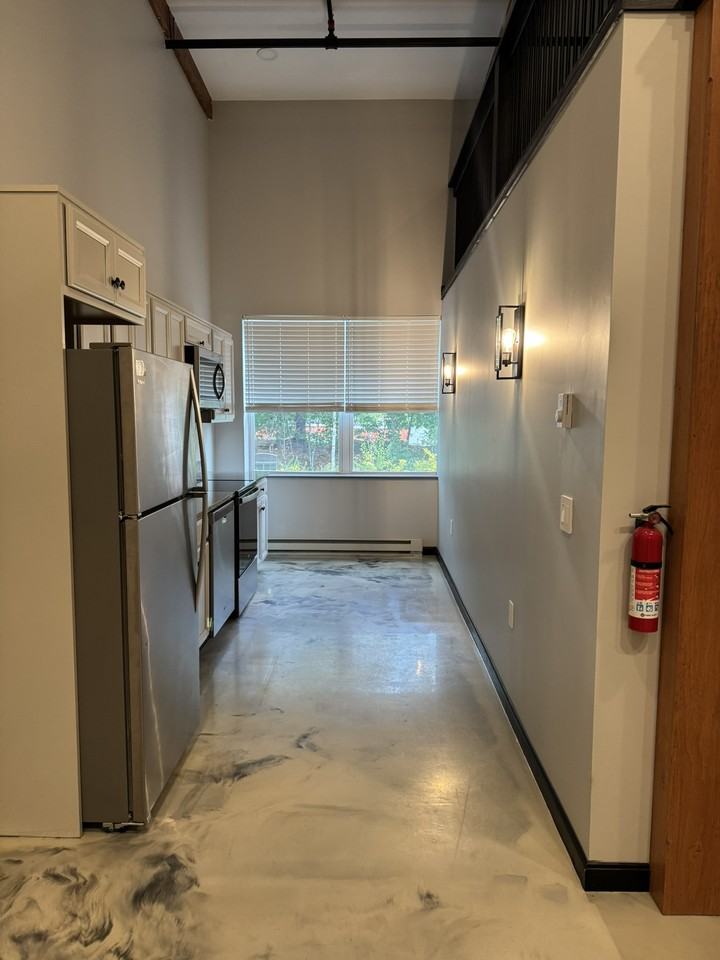 24 Beacon St #125C - Photo 7 of 13