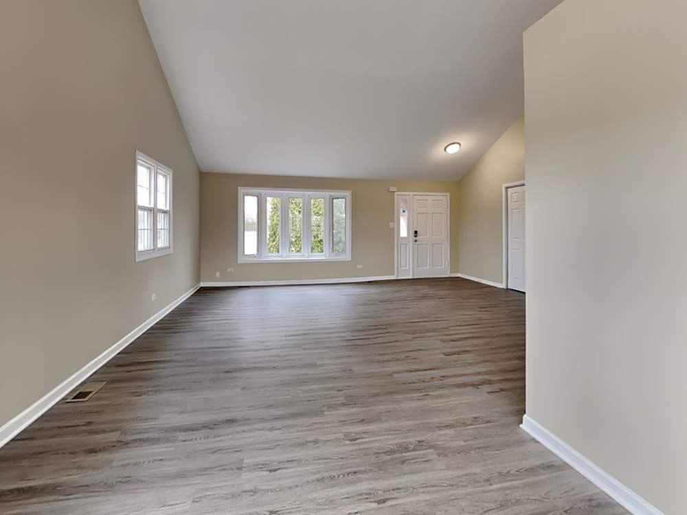 40 Rodenburg Rd #NA - Photo 2 of 13