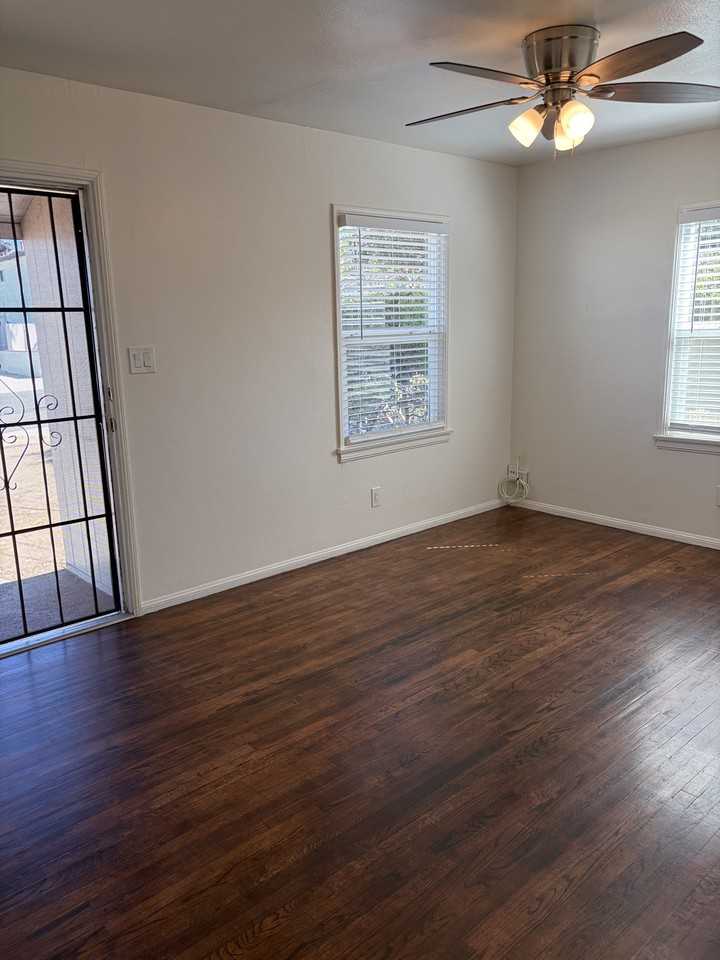 582 Mcintosh St #NA - Photo 4 of 19