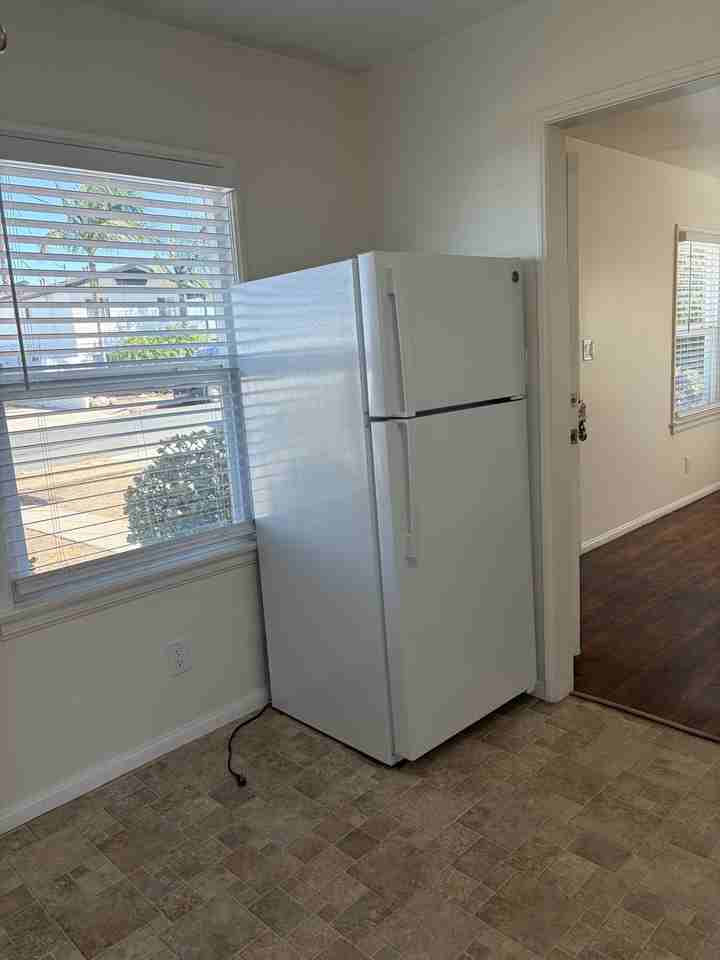 582 Mcintosh St #NA - Photo 6 of 19