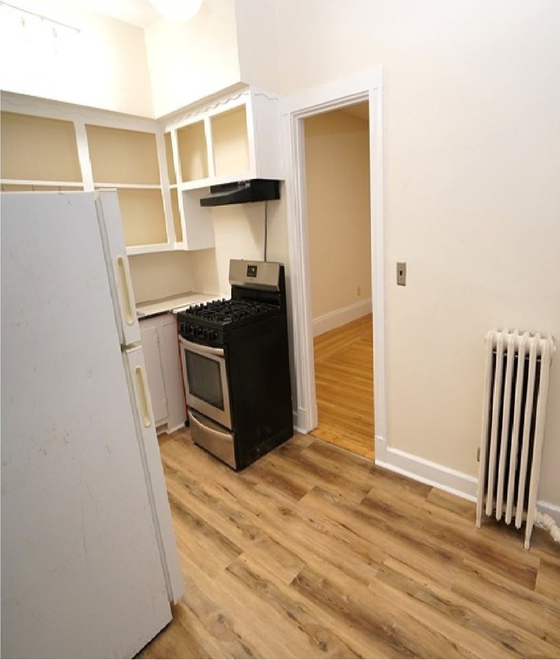 1872 Commonwealth Ave #7 - Photo 7 of 11