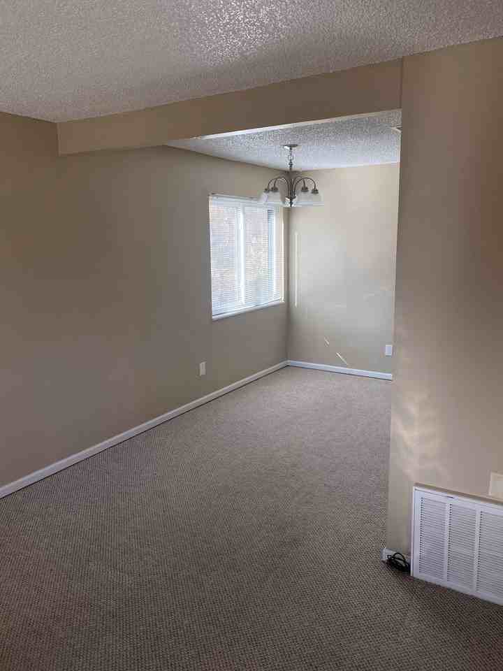 1705 Heatheridge Rd #F201 - Photo 5 of 24