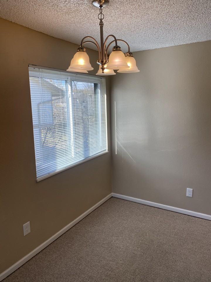 1705 Heatheridge Rd #F201 - Photo 6 of 24