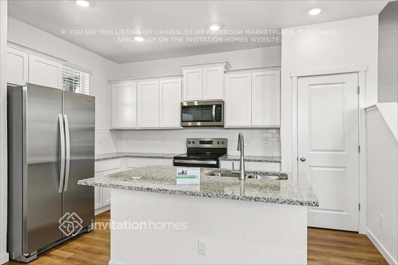 27470 E Maple Ave - Photo 7 of 20