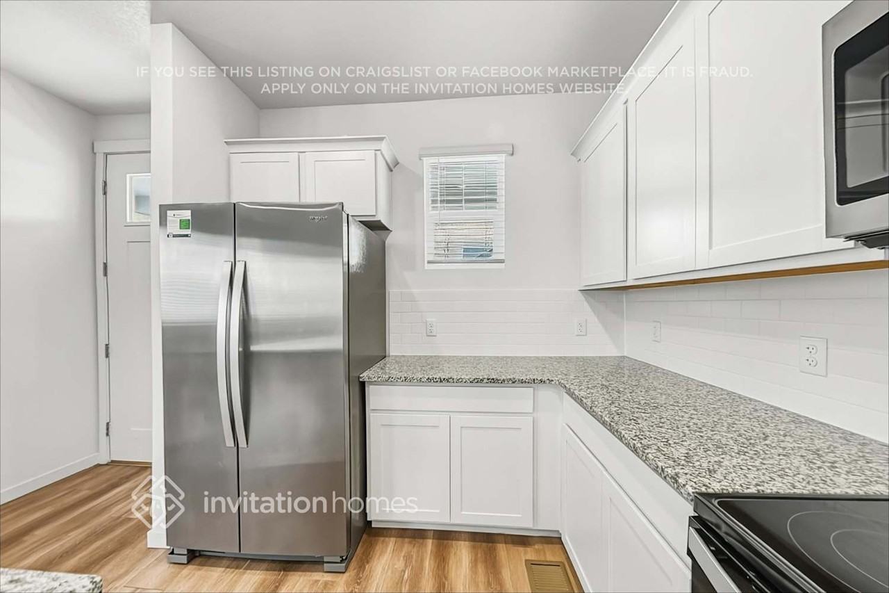 257 S Uriah St #49 - Photo 7 of 21