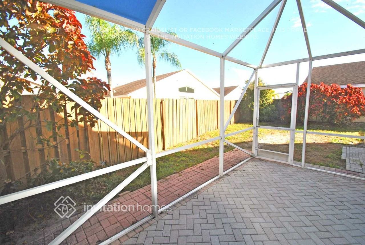 1815 Shadow Creek Rd - Photo 4 of 5