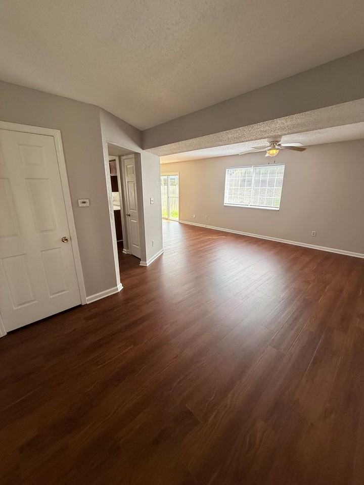 1865 E Werges Ave - Photo 3 of 23