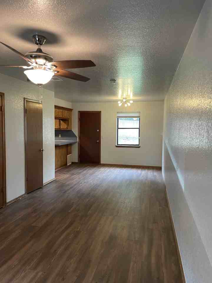 110 N Baumann Ave #1 - Photo 5 of 21