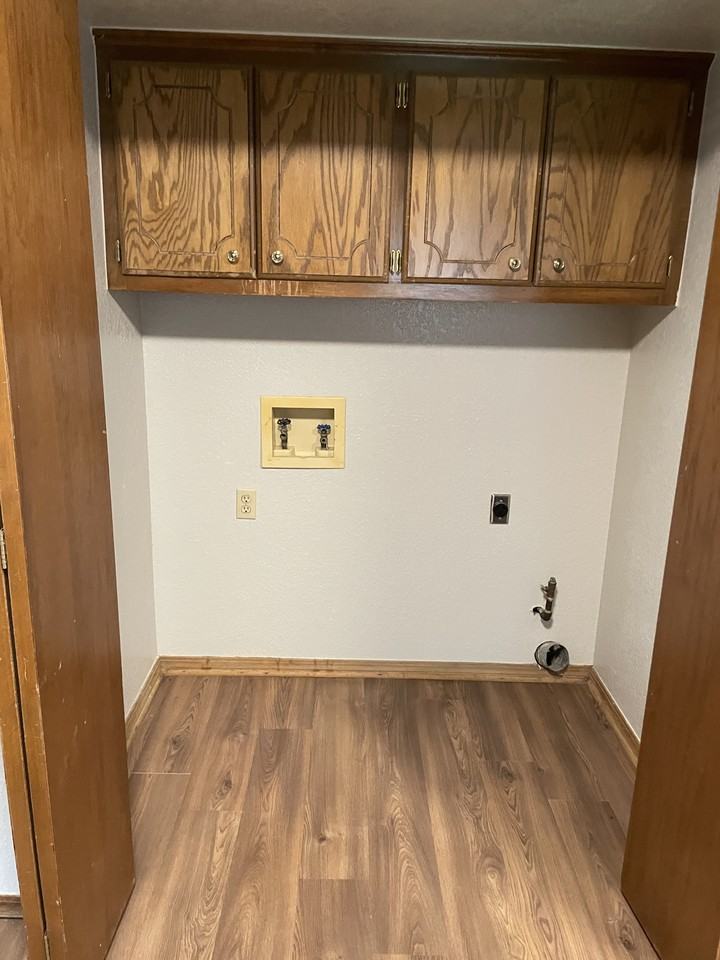 110 N Baumann Ave #1 - Photo 7 of 21
