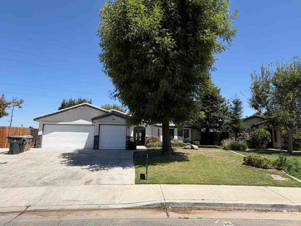 5800 Potenza Ln - Photo 4 of 50