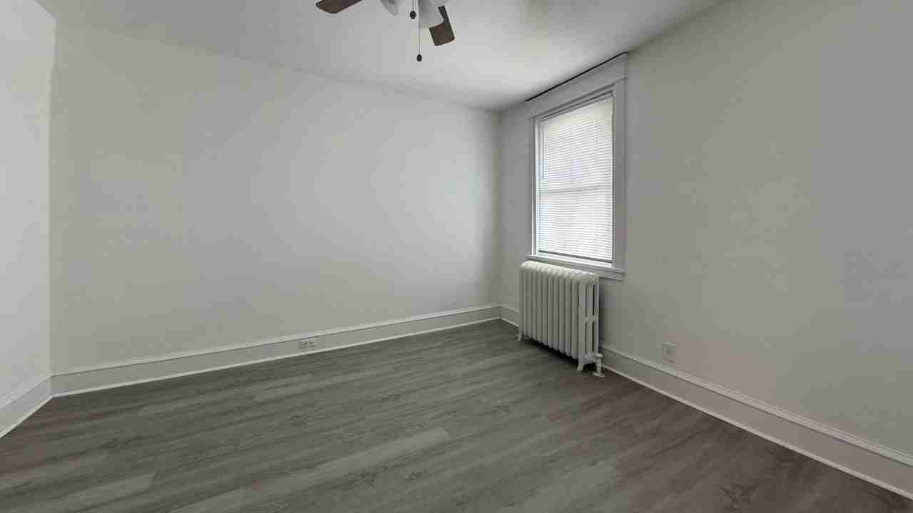 6938 Clinton Rd - Photo 7 of 15