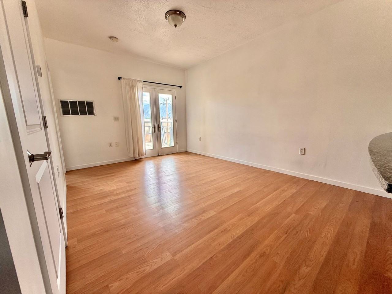 2150 S Main St #308 - Photo 6 of 21