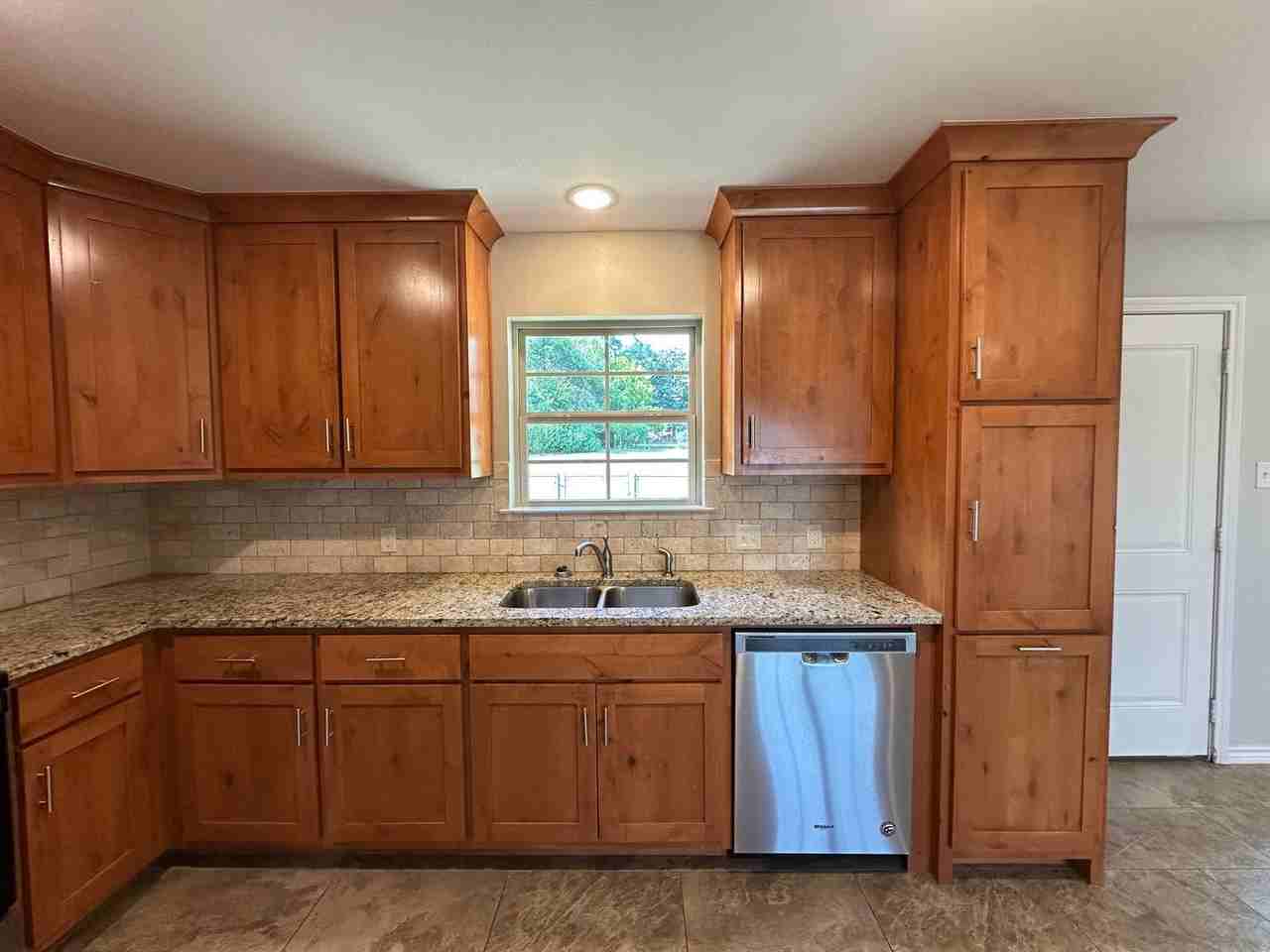11749 Spur 248 - Photo 5 of 28