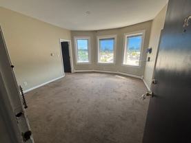 524 S Grand Ave E - Photo 1 of 1