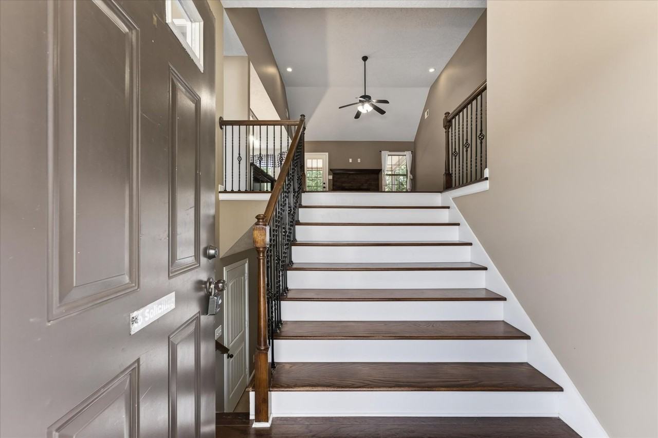 2973 Mcmanus Cir - Photo 4 of 45