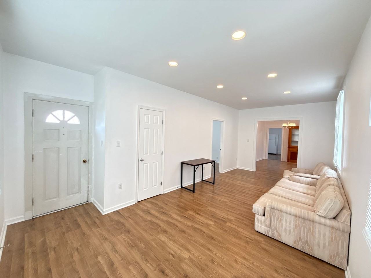 237 4th Ave - Photo 2 of 20