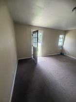 302 1/2 S Burleson St #1 - Photo 1 of 1