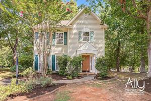featured image of 1718 Alder Rd #1