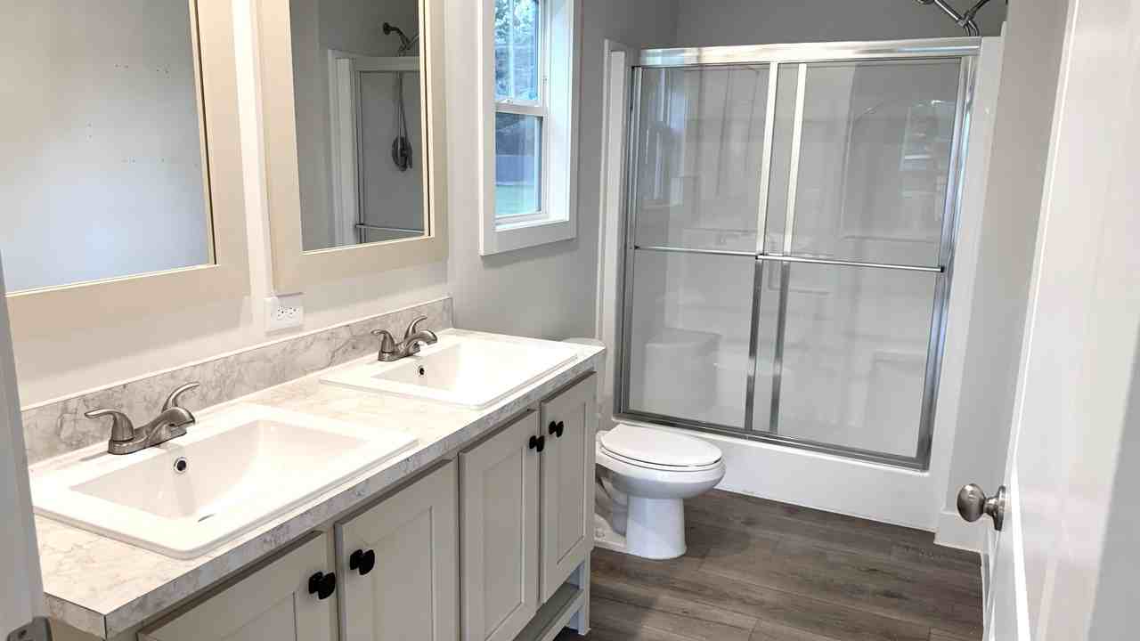 209 King St #1 - Photo 6 of 11