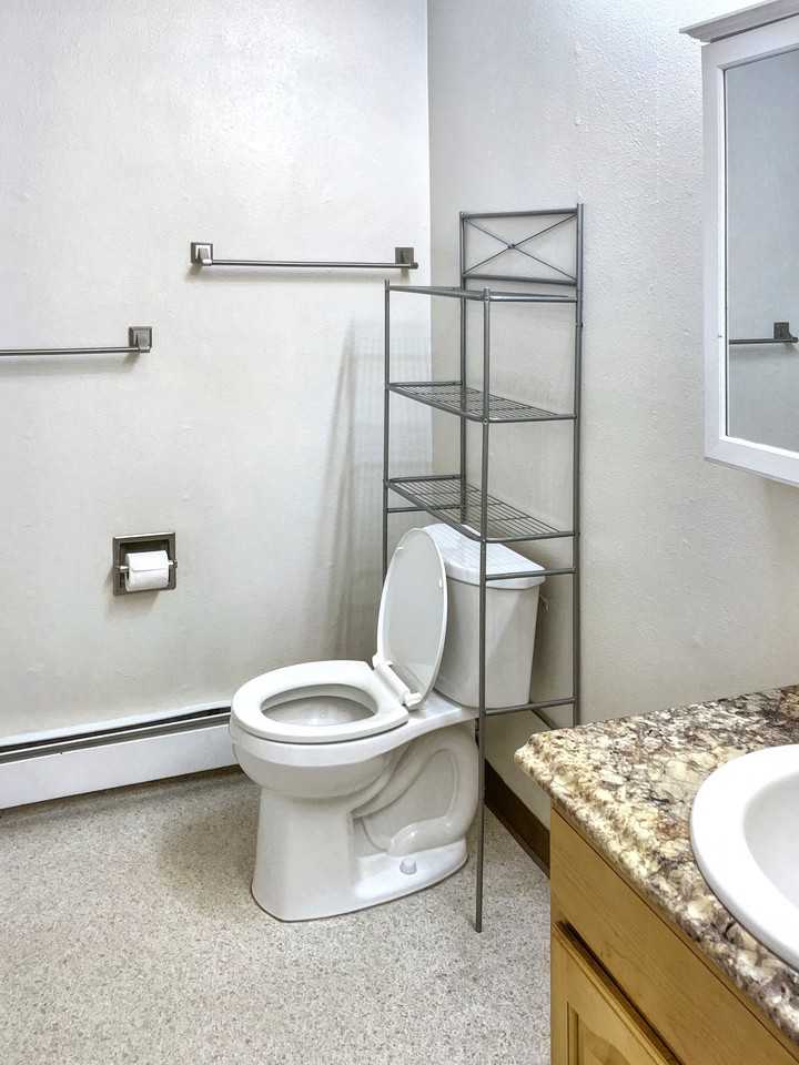 4620 Reka Dr #B2 - Photo 6 of 10