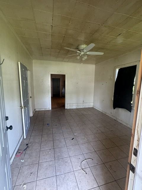 431 East Caldwell Street #1 - Photo 3 of 8