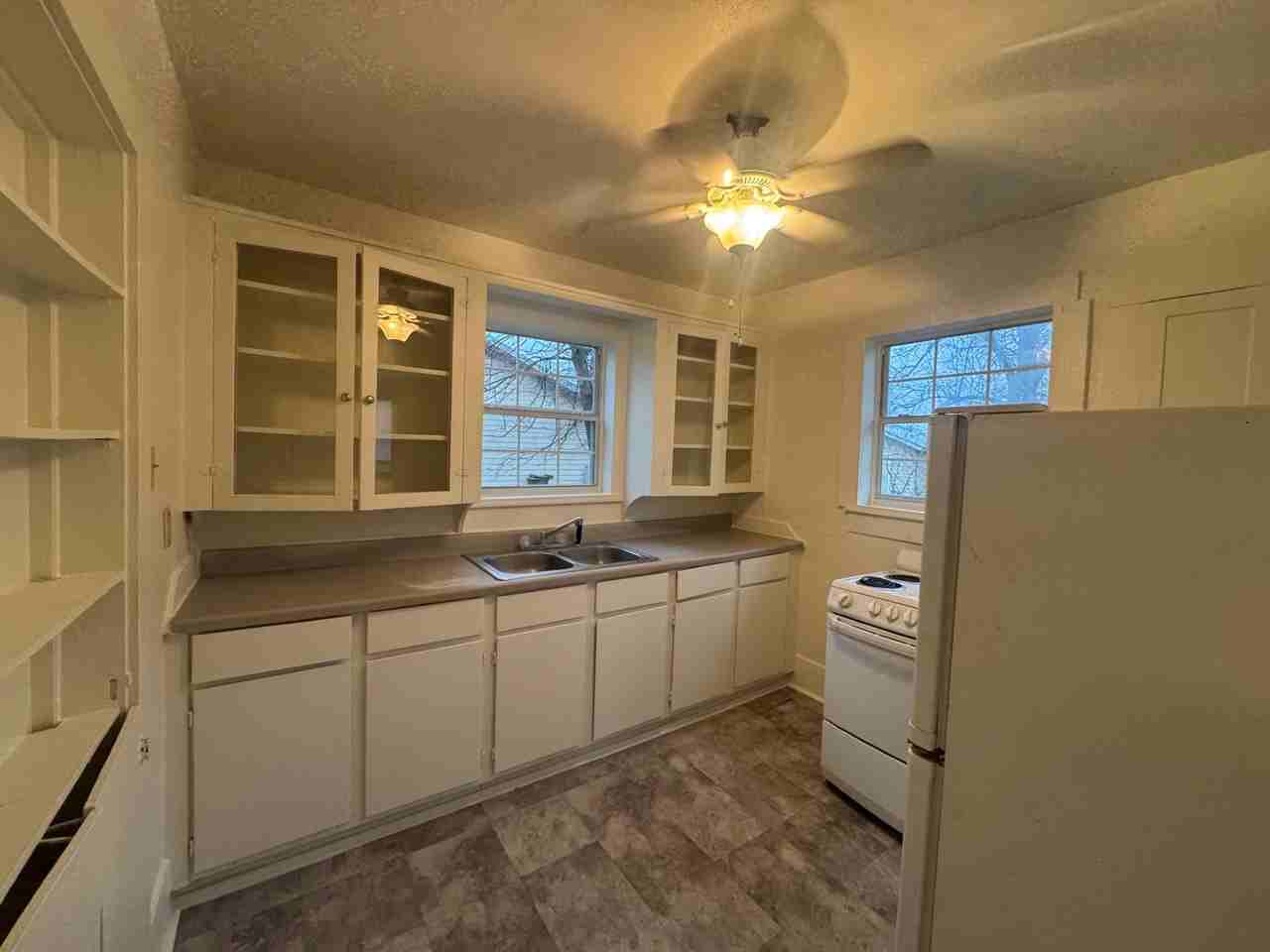 467 N Paddock St #1 - Photo 6 of 17