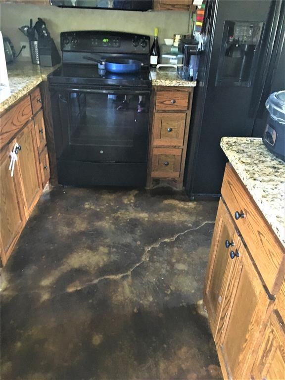 1706 Avenue G - Photo 3 of 12