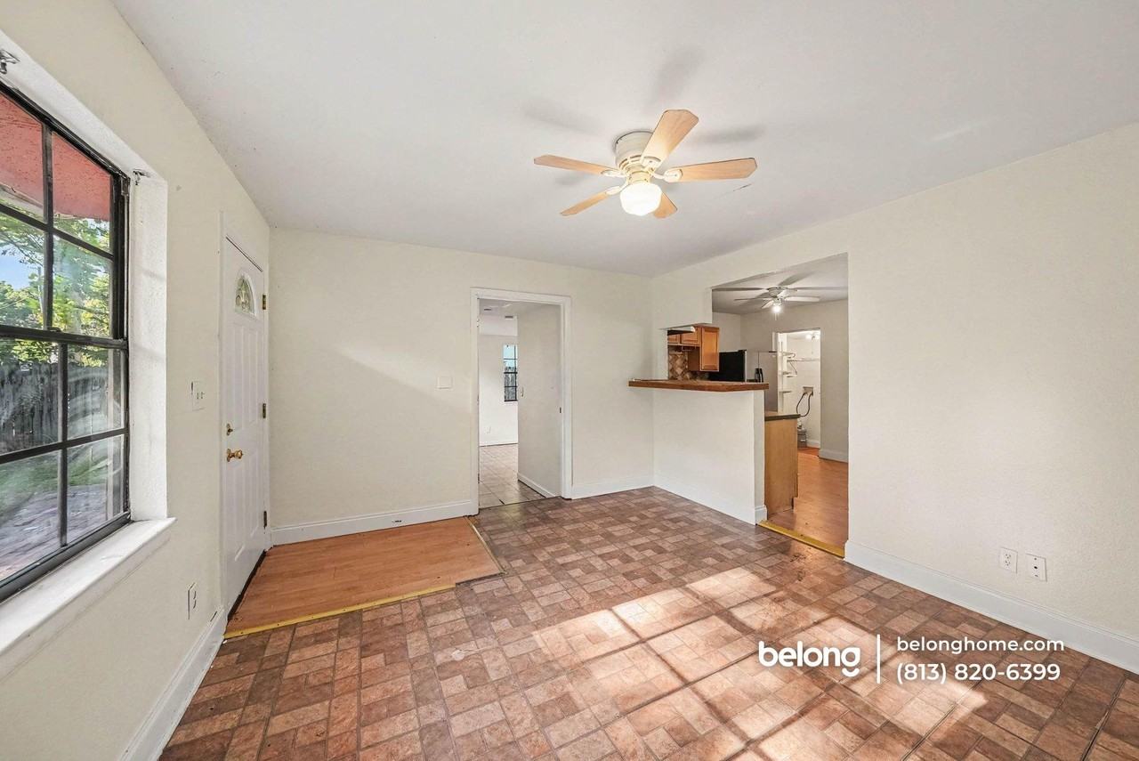 6719 N 11th St - Photo 4 of 15
