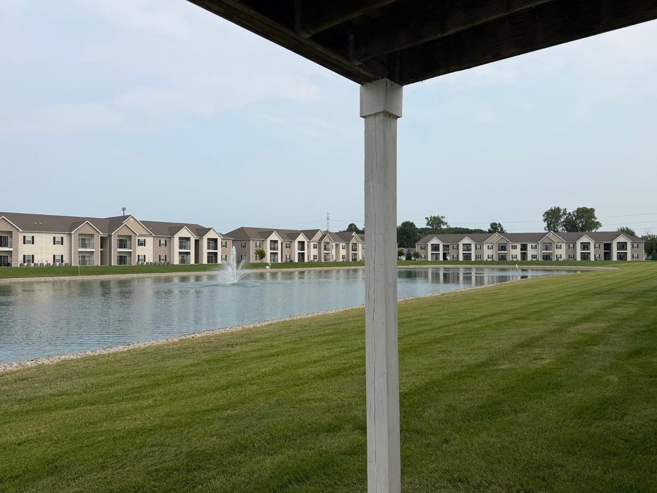 4703 Lakeside Dr - Photo 2 of 16