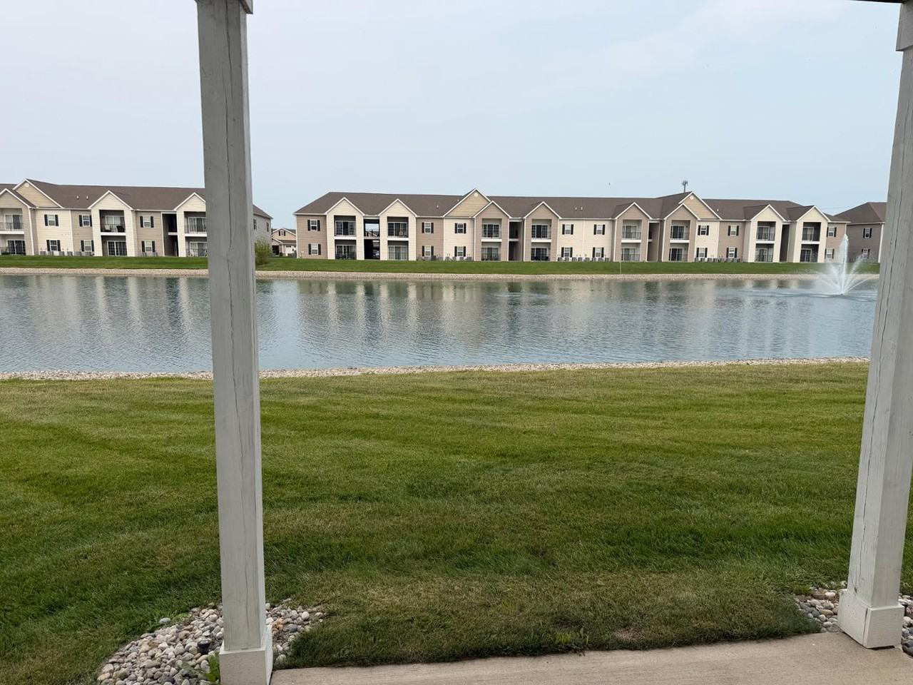 4703 Lakeside Dr - Photo 3 of 16