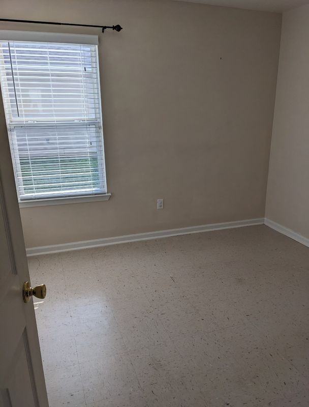 2606 Elvin Dr - Photo 4 of 4