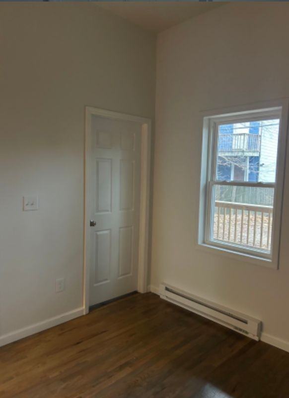 346 Madison Ave ##2 - Photo 3 of 14