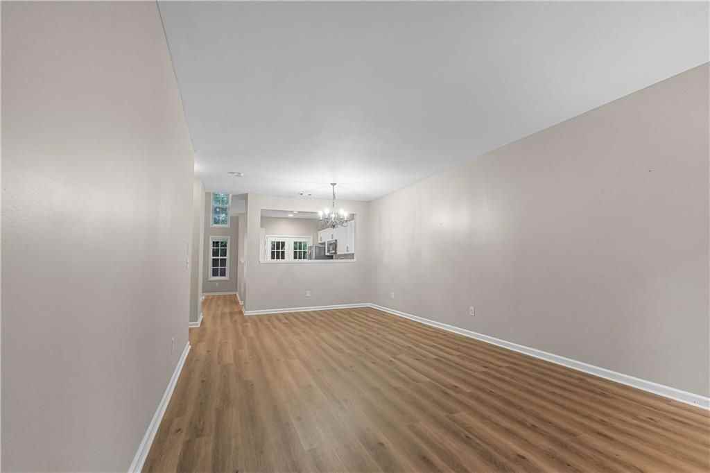 406 Mcafee Ct Nw ##13 - Photo 3 of 27