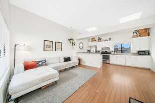61 Pearl - Photo 1 of 1