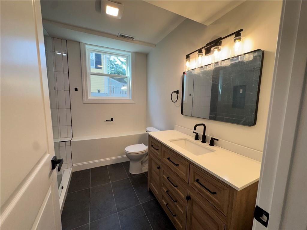 11 Brinkley St ##1 - Photo 5 of 15