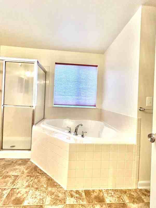 3565 Eagle Ridge Dr - Photo 6 of 10