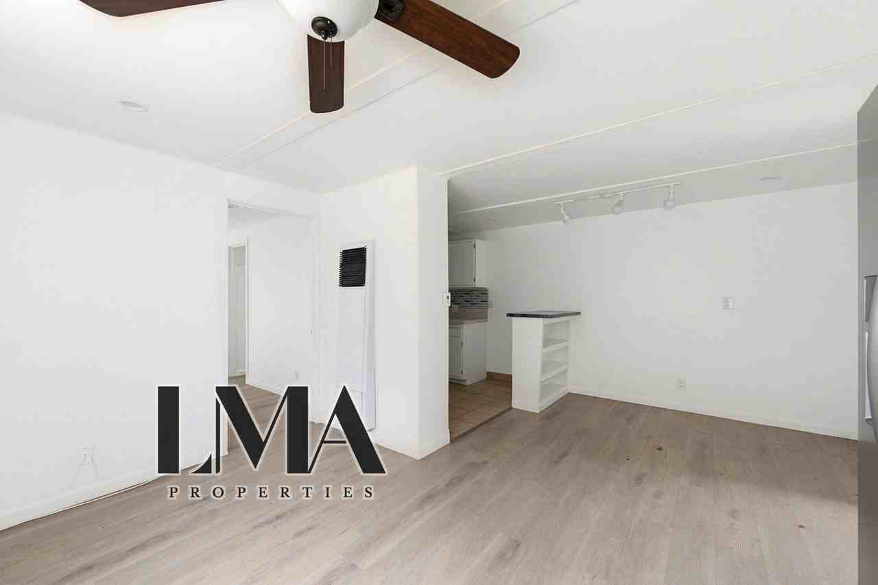 1904 S Robertson Blvd #22 - Photo 6 of 11