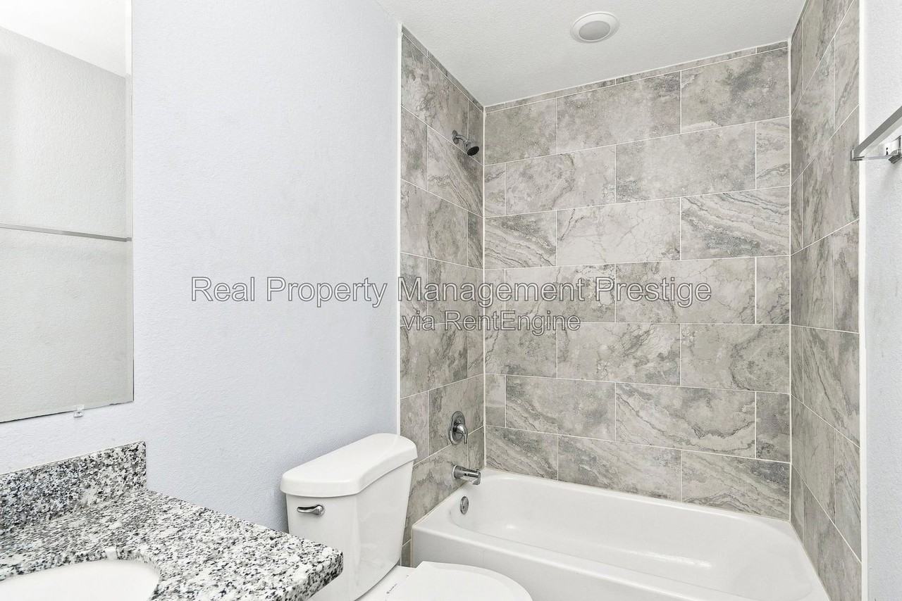 8216 Richland Dr #B - Photo 7 of 10